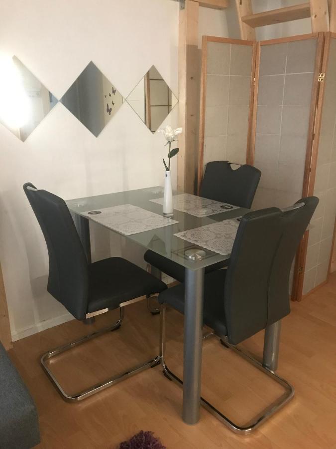 Herz Eg. Bis 3 Pers. Bei Alexanderplatz Mit Terrasse Appartamento